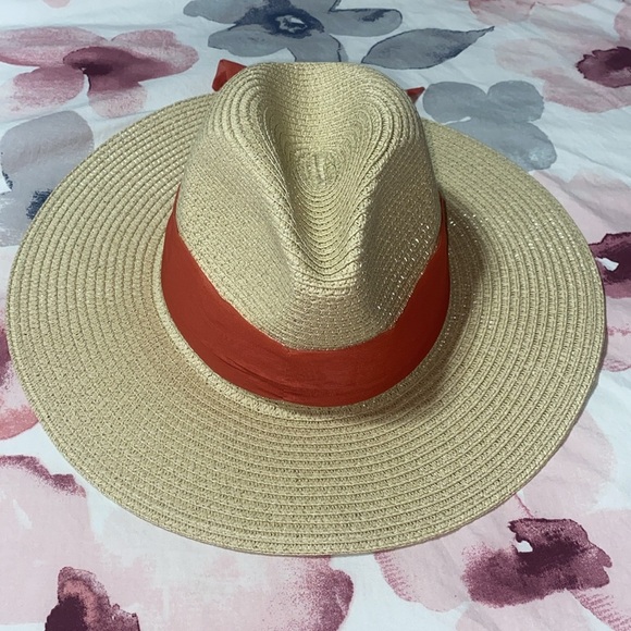 NWT Vince Camuto Straw Bucket Summer Beachy Hat With Fabric Pink Tie - Picture 2 of 6